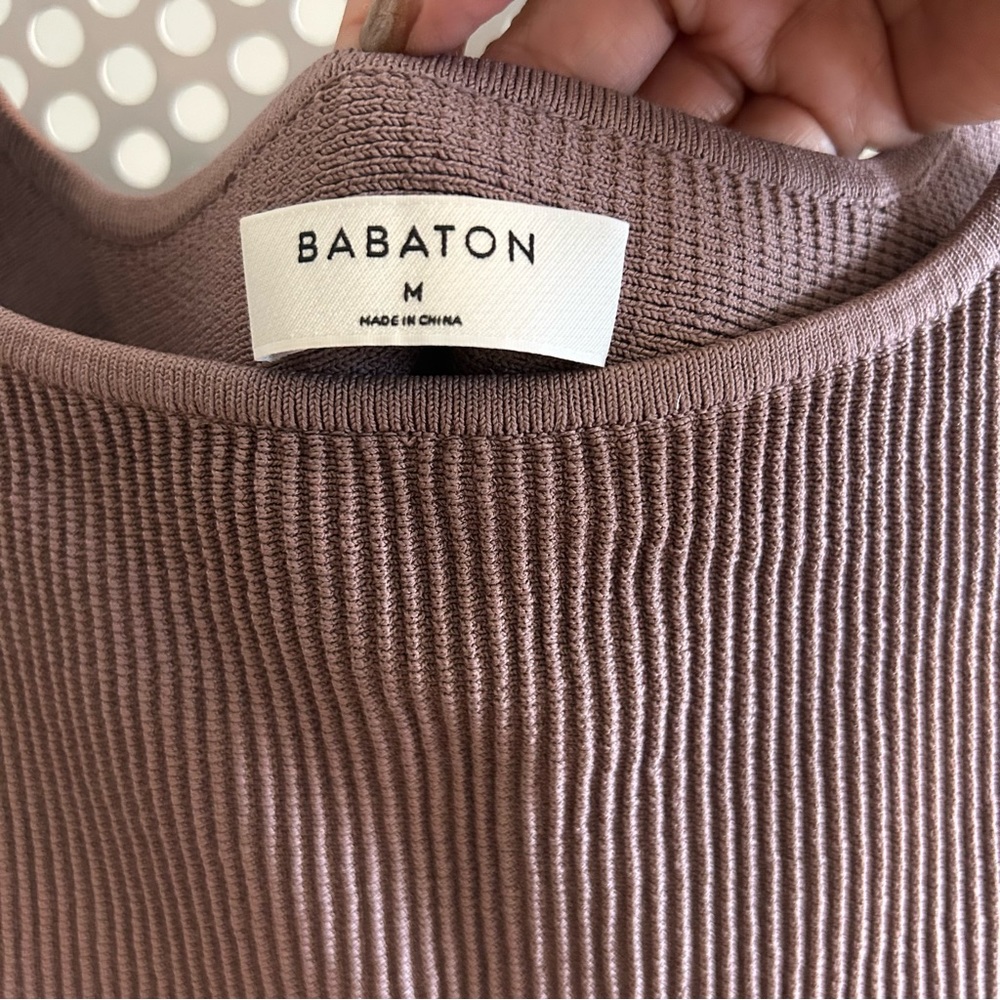 Babaton Ribbed Square-Neck Crop Top in Mauve - Picture 3 of 10